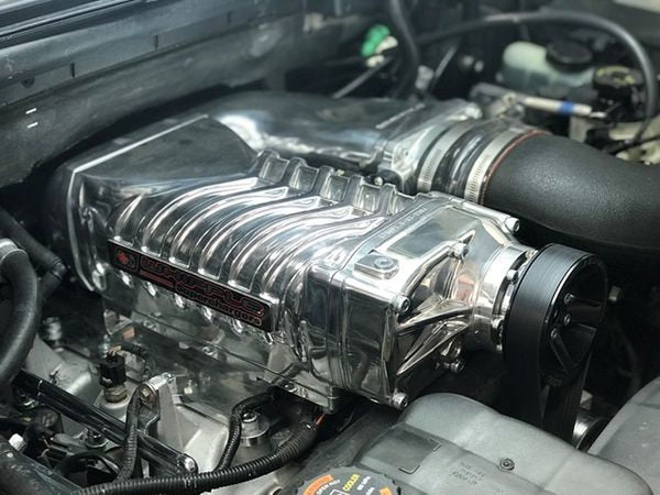 WHIPPLE: 2.9L Supercharger 